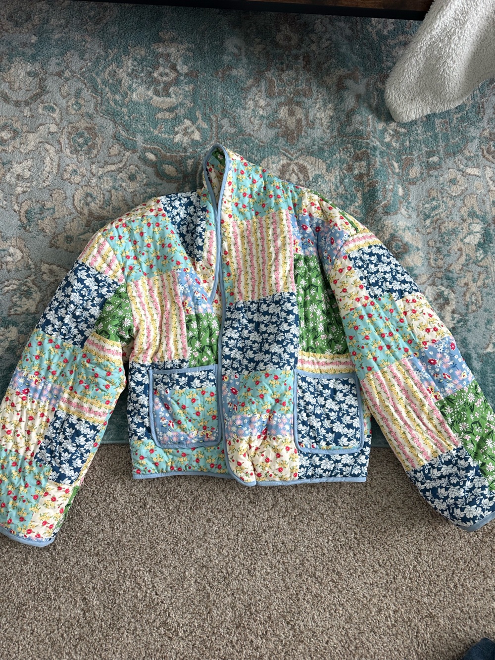Patchwork Floral Quilted womens Jacket - Multicolor